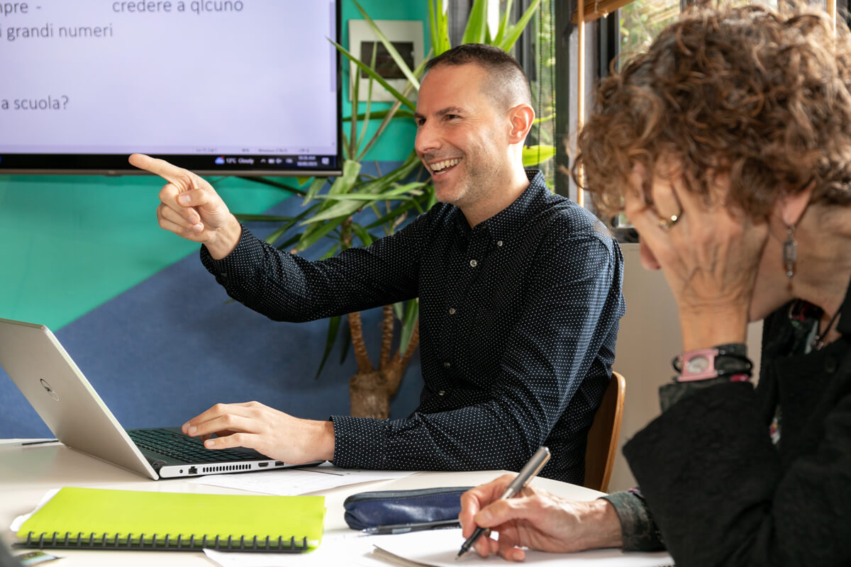 Simone working with students